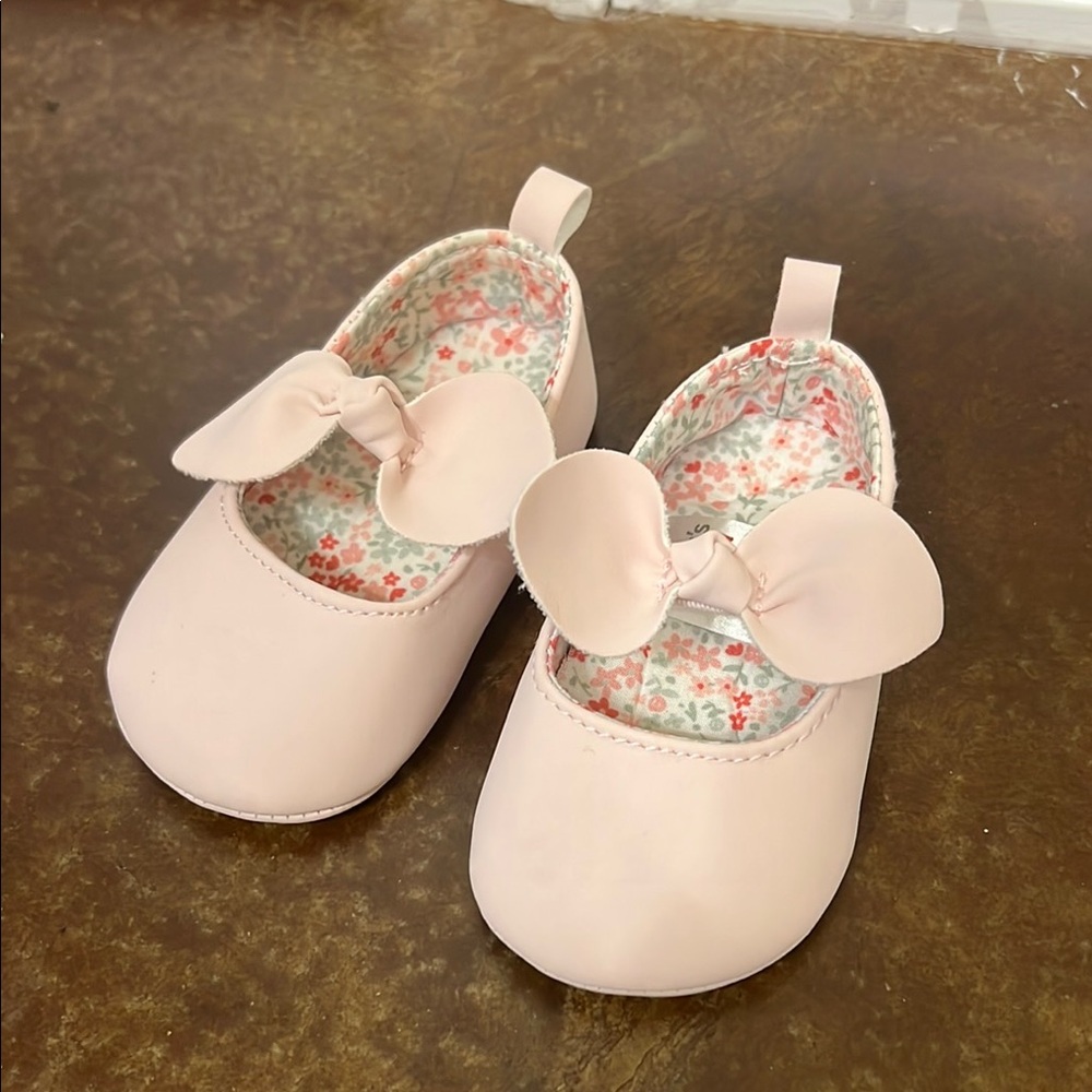 Pink Baby Shoes with Bow